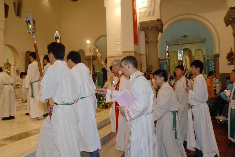 DSC (352)